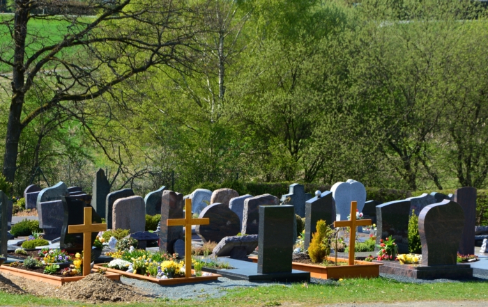 pomniki pojedyncze na cmentarz